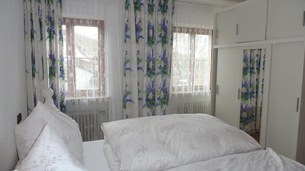 Ferienwohnung Ute Kandern Ruang foto
